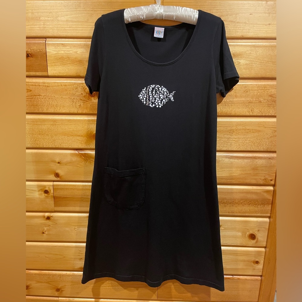 ICanToo Small Black MIDI T-Shirt Dress with Rhinestone Fish Design